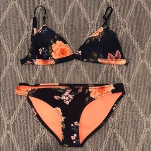 Triangl Bikini